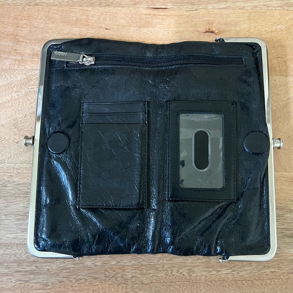 Hobo Clutch Wallet - Picture 4 of 8